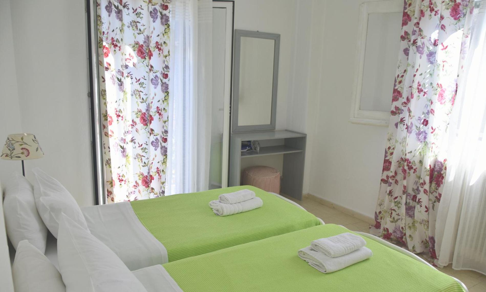 Konstantina Apartment Лакка Екстер'єр фото