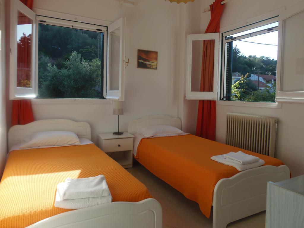 Konstantina Apartment Лакка Екстер'єр фото